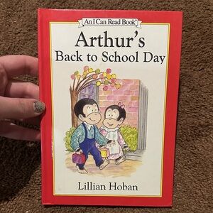 Arthur's Back to School Day Book